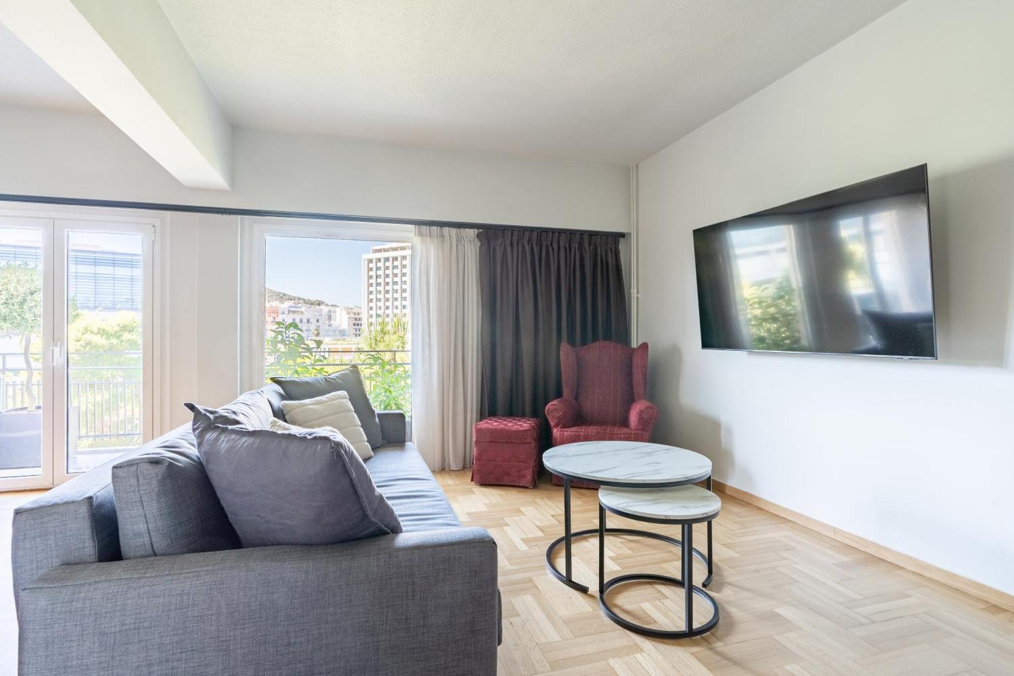 Athena Blue Lux Apartments 2Br 2Ba With City Skyline View, Near Kolonaki Atina Dış mekan fotoğraf