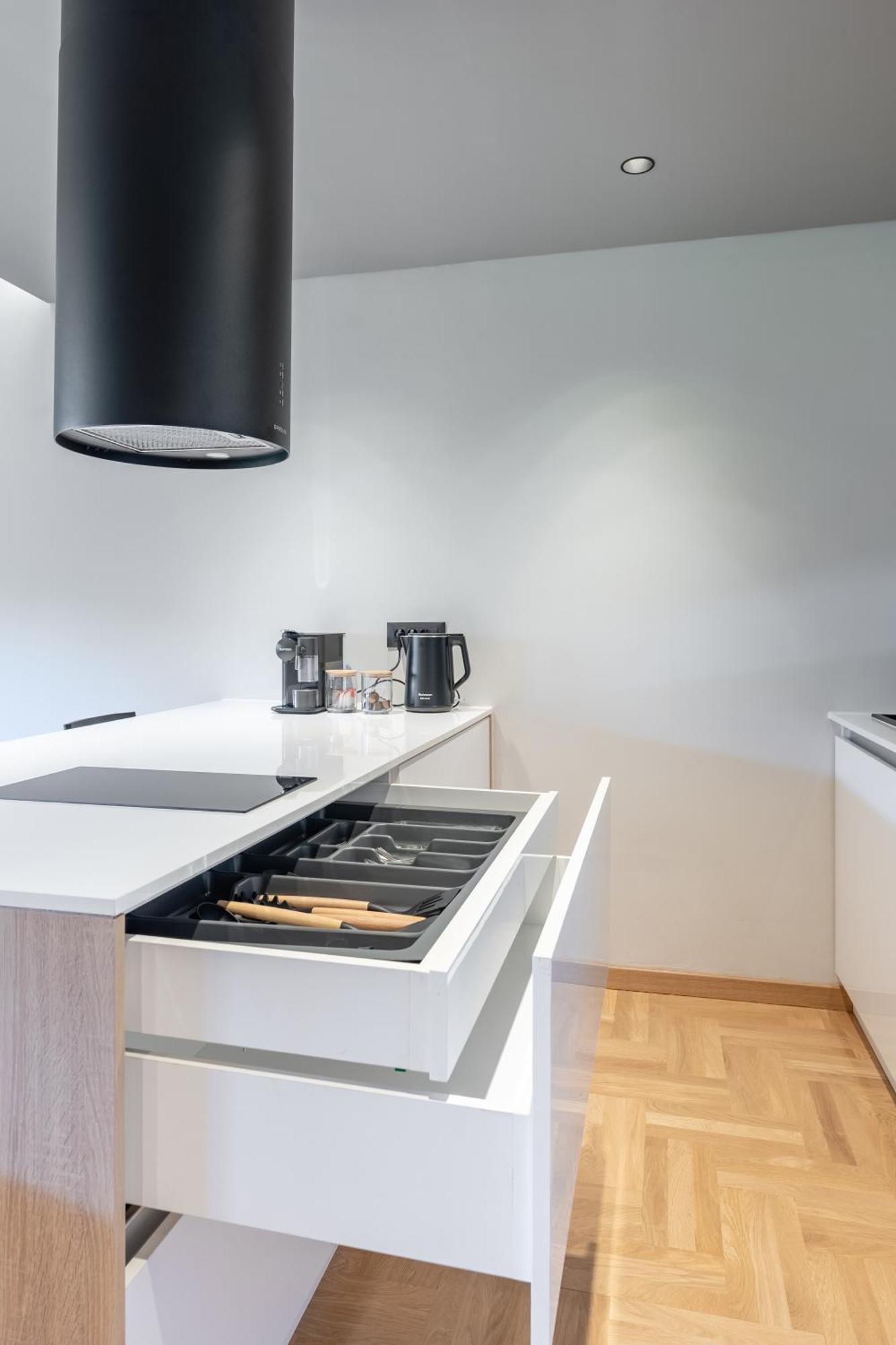 Athena Blue Lux Apartments 2Br 2Ba With City Skyline View, Near Kolonaki Atina Dış mekan fotoğraf